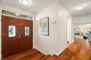 Photo #6: ML82022503 Listing 