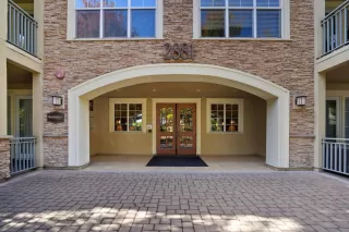 Photo #4: ML82022553 Listing 