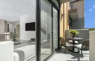 Photo #2: ML82022581 Listing 