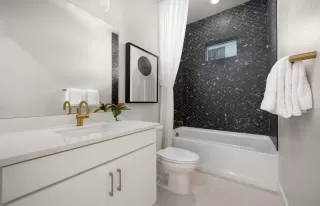 Photo #4: ML82022581 Listing 