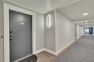 Photo #4: ML82022616 Listing 