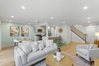 Photo #5: ML82022632 Listing