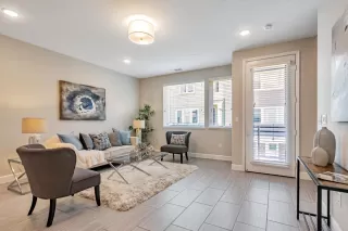 Photo #6: ML82022666 Listing 