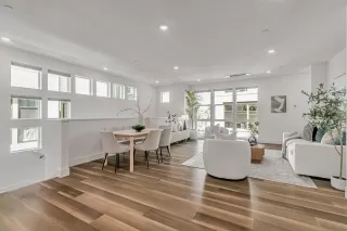 Photo #5: ML82022676 Listing 