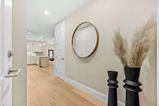 Photo #3: ML82022677 Listing 