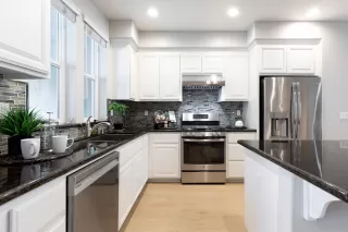 Photo #6: ML82022683 Listing 