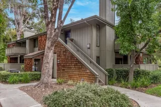 Photo #2: ML82022700 Listing 