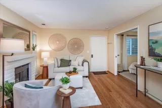 Photo #5: ML82022700 Listing 