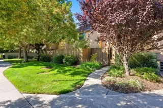 Photo #2: ML82022713 Listing 