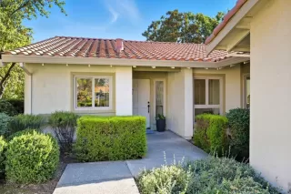 Photo #2: ML82022757 Listing 