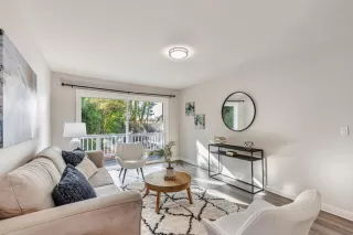 Photo #4: ML82022889 Listing 