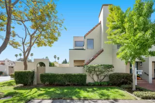 Photo #2: ML82022899 Listing