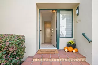 Photo #4: ML82022899 Listing