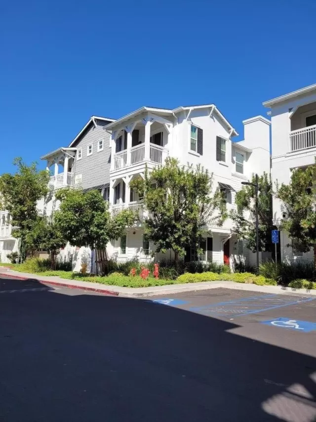 MLS: ML82022914 Condo For Sale