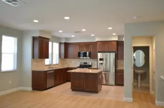 Photo #5: ML82022914 Listing 