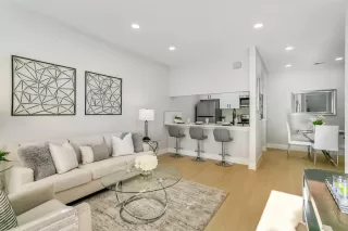 Photo #6: ML82022935 Listing 