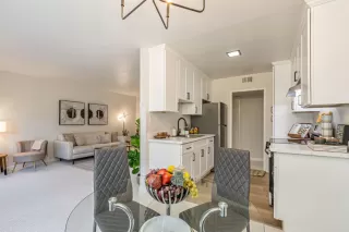 Photo #1: ML82022980 Listing 