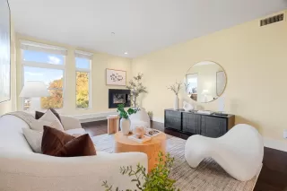 Photo #2: ML82023005 Listing 