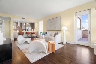 Photo #6: ML82023005 Listing 