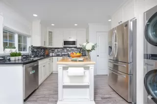 Photo #4: ML82023087 Listing 