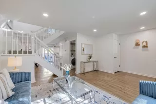 Photo #3: ML82023126 Listing 