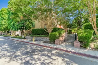 Photo #2: ML82023152 Listing 