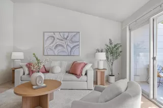 Photo #4: ML82023158 Listing 