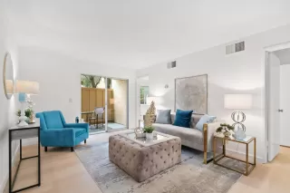 Photo #4: ML82023360 Listing 