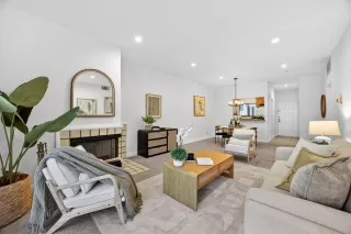 Photo #2: ML82023368 Listing 