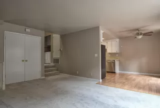 Photo #5: ML82023426 Listing 