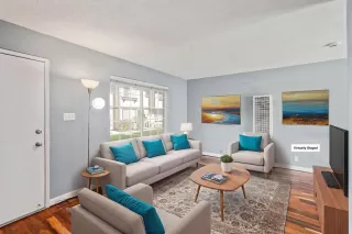 Photo #5: ML82023431 Listing 