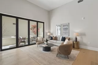 Photo #4: ML82023560 Listing 