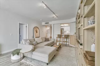 Photo #2: ML82023595 Listing 