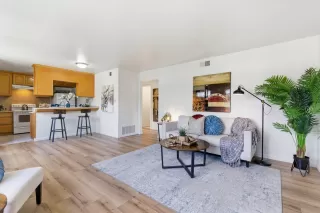 Photo #1: ML82023641 Listing 