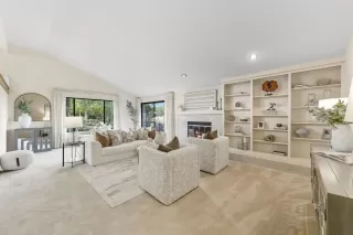 Photo #6: ML82023687 Listing 