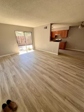 Photo #4: ML82023688 Listing 