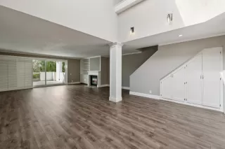 Photo #5: ML82023749 Listing 