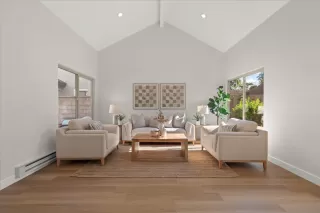 Photo #5: ML82023839 Listing 