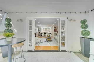 Photo #6: ML82023855 Listing