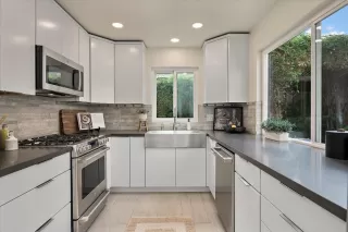 Photo #6: ML82023859 Listing 