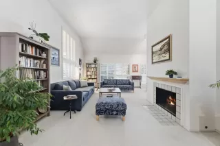 Photo #5: ML82023866 Listing 