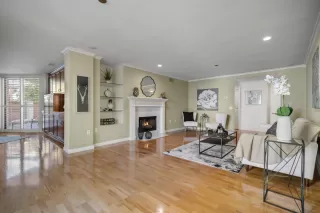 Photo #6: ML82023871 Listing 