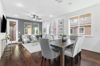 Photo #3: ML82023943 Listing