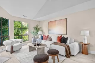 Photo #2: ML82024041 Listing 