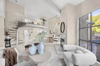 Photo #6: ML82024041 Listing 