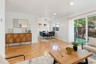 Photo #2: ML82024058 Listing 