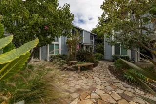 Photo #3: ML82024059 Listing 