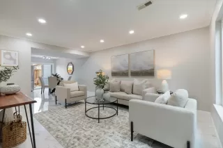 Photo #5: ML82024059 Listing 