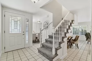 Photo #6: ML82024248 Listing 