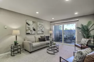 Photo #4: ML82024259 Listing 